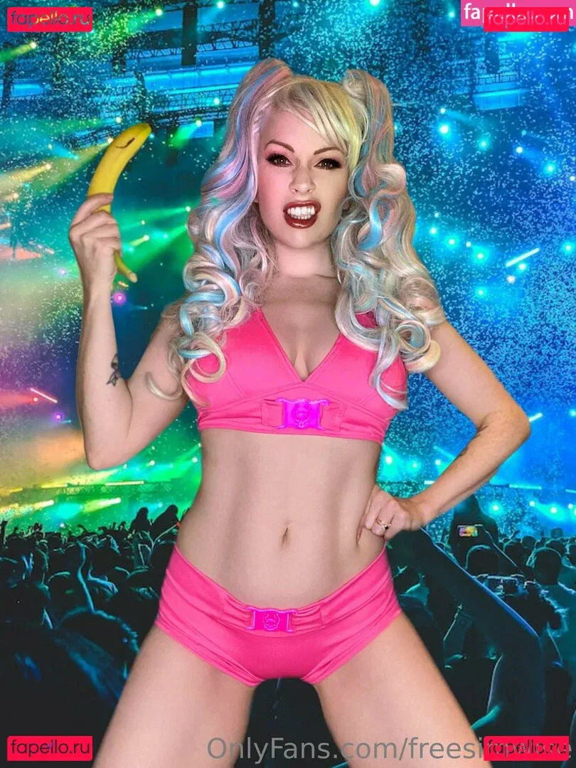 freesimwise Onlyfans Photo Gallery 