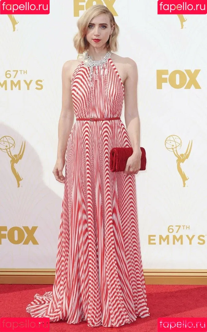 Zoe Kazan Onlyfans Photo Gallery 