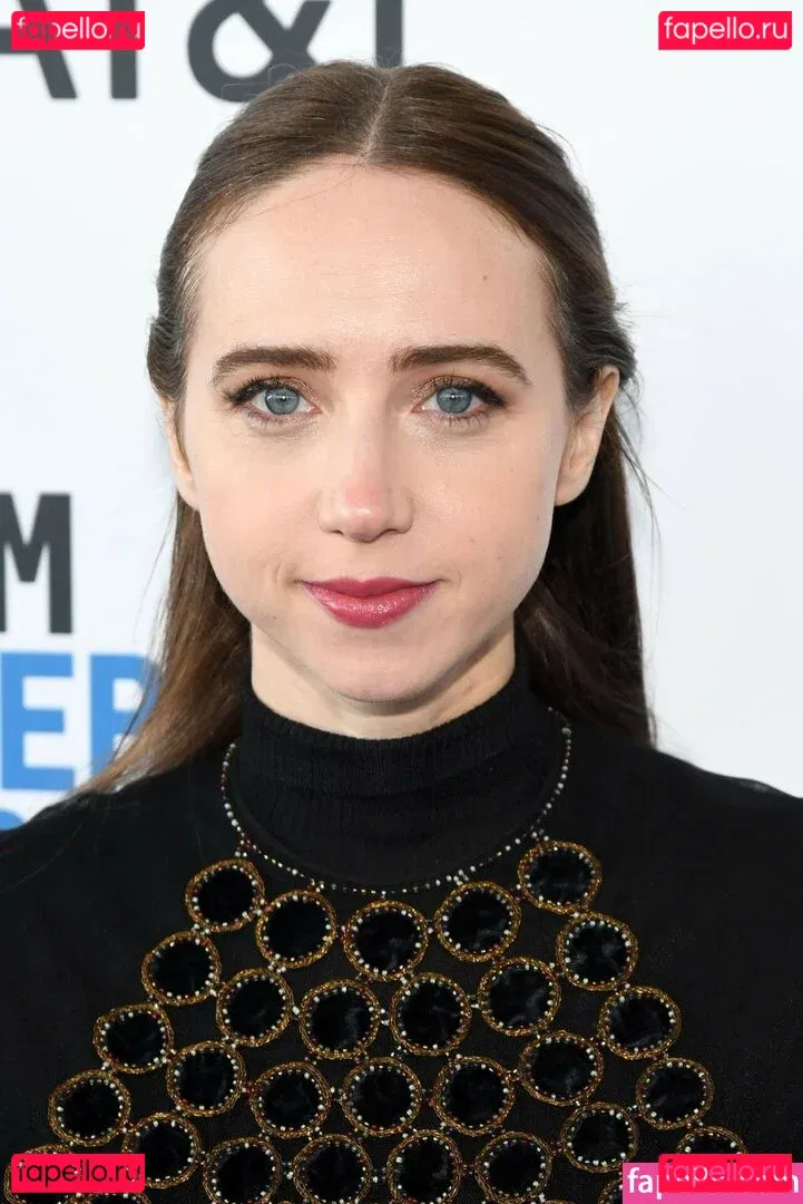 Zoe Kazan Onlyfans Photo Gallery 