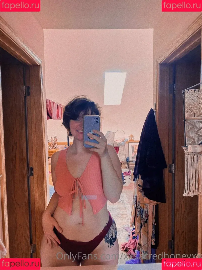 xxsacredhoneyxx Onlyfans Photo Gallery 