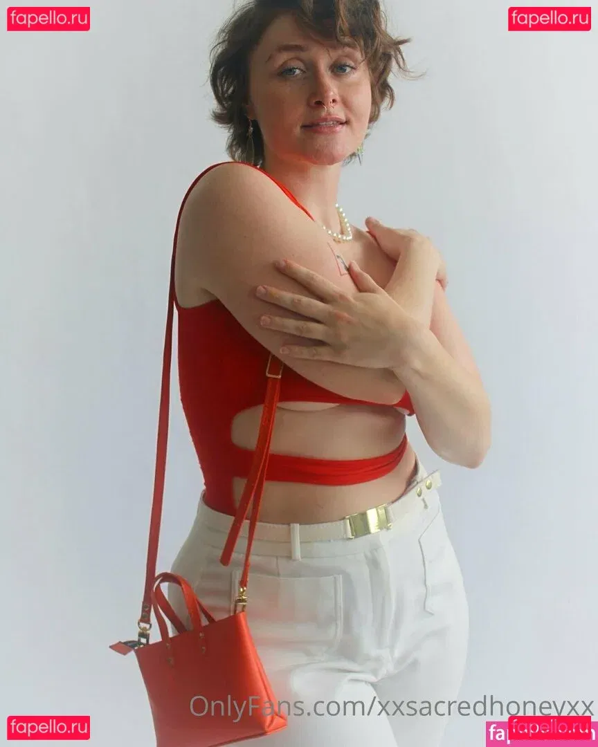 xxsacredhoneyxx Onlyfans Photo Gallery 