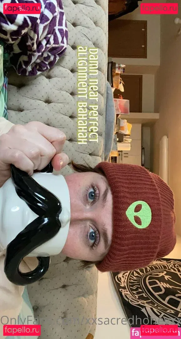 xxsacredhoneyxx Onlyfans Photo Gallery 