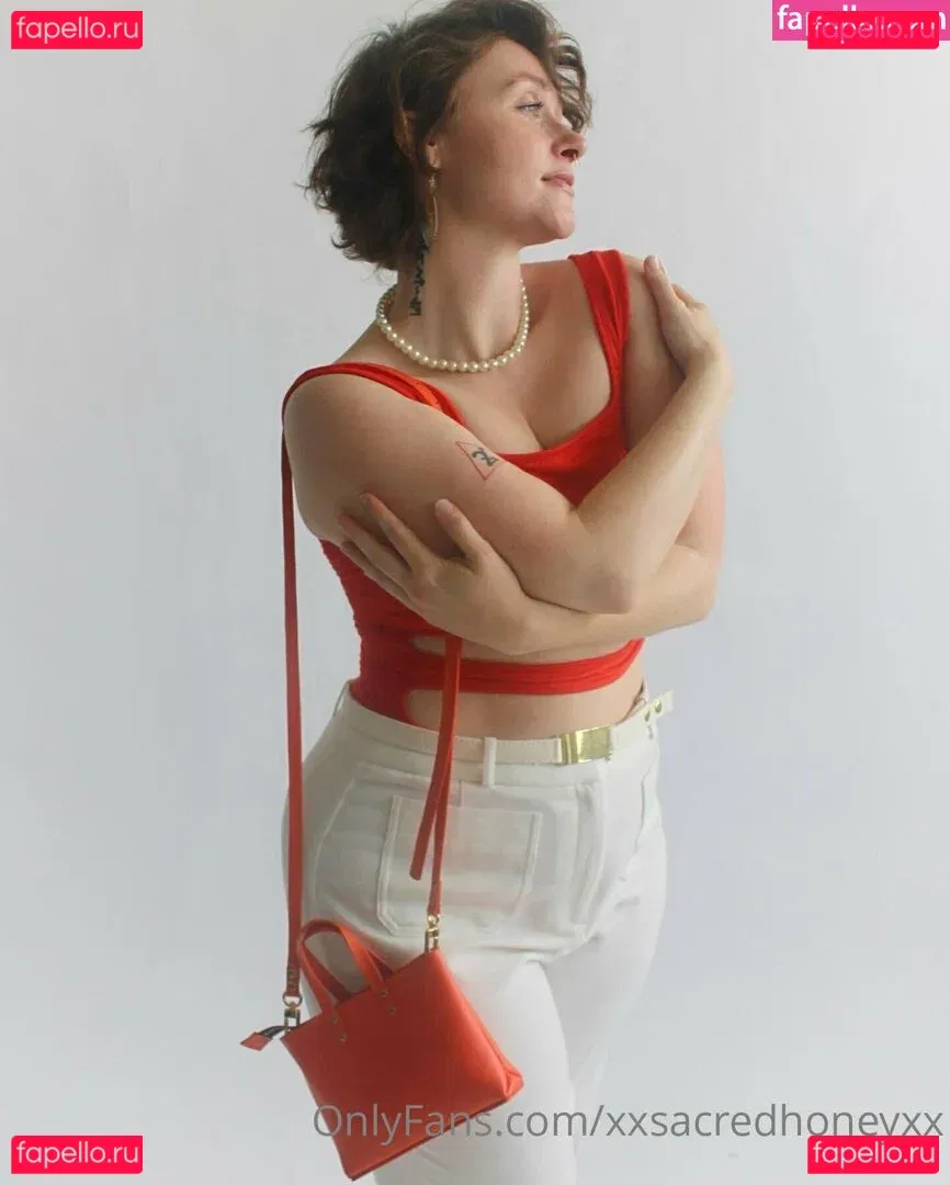 xxsacredhoneyxx Onlyfans Photo Gallery 