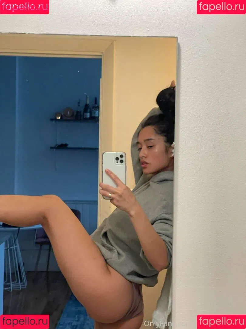 bootsthefeline Onlyfans Photo Gallery 