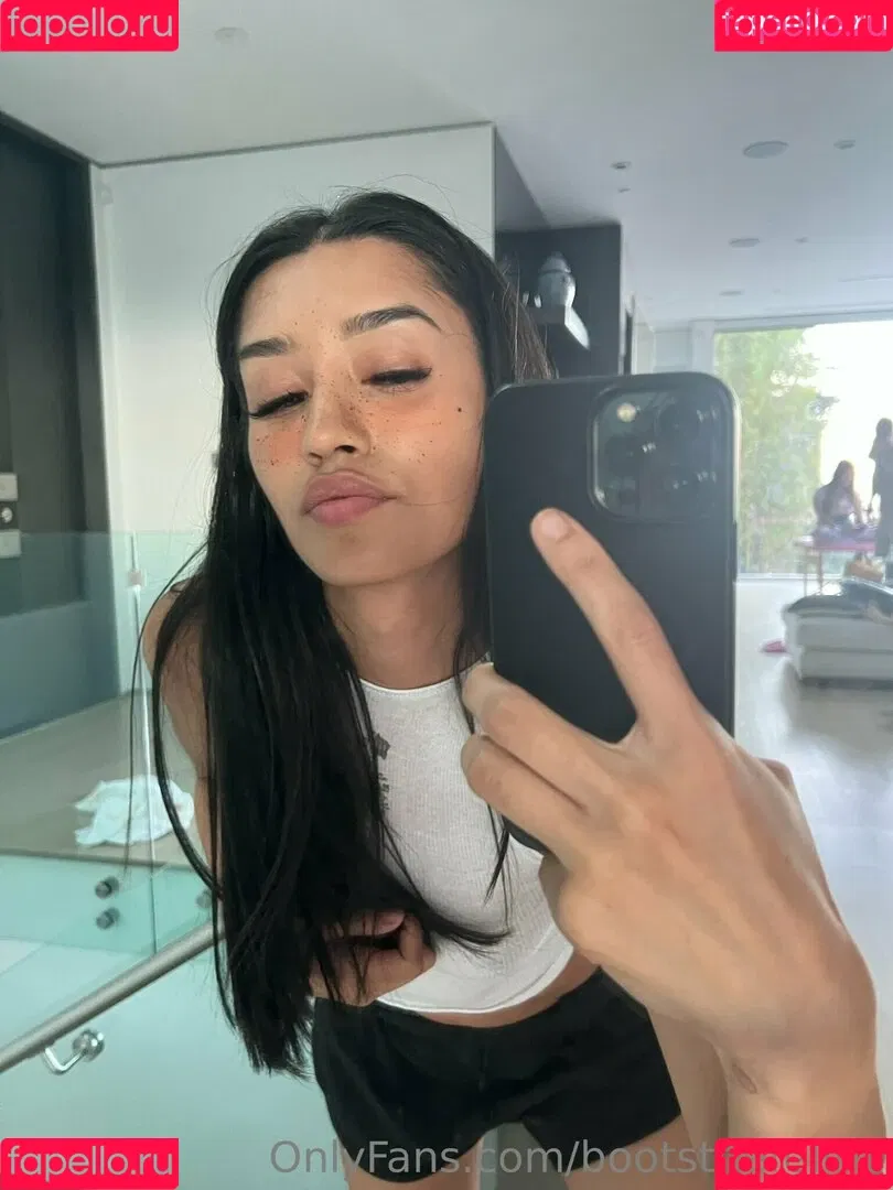 bootsthefeline Onlyfans Photo Gallery 