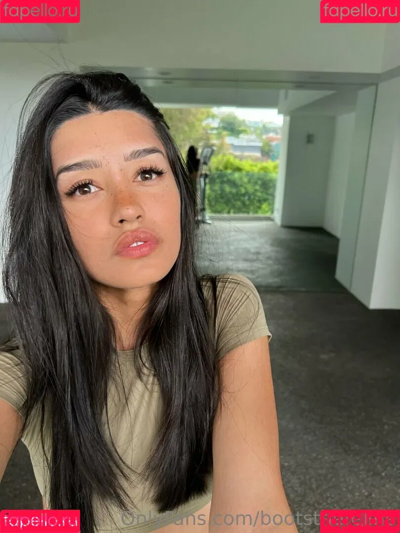 bootsthefeline Onlyfans Photo Gallery 