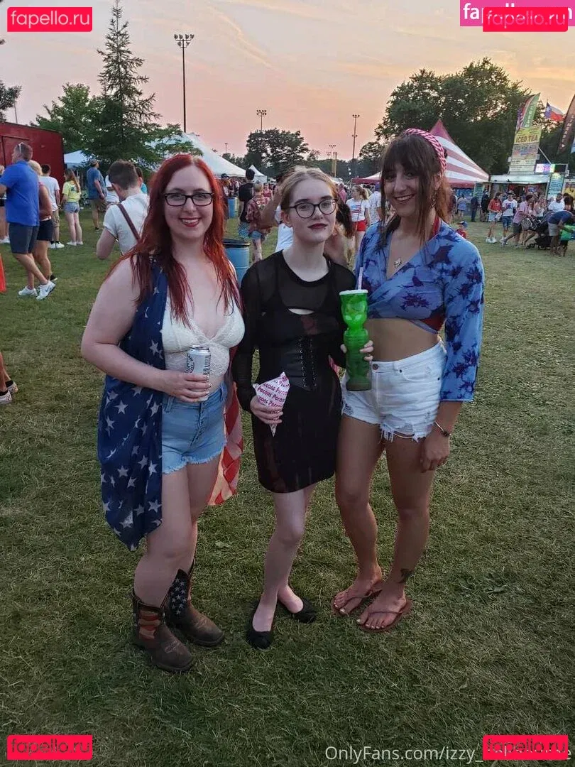 izzy_hellbourne Onlyfans Photo Gallery 