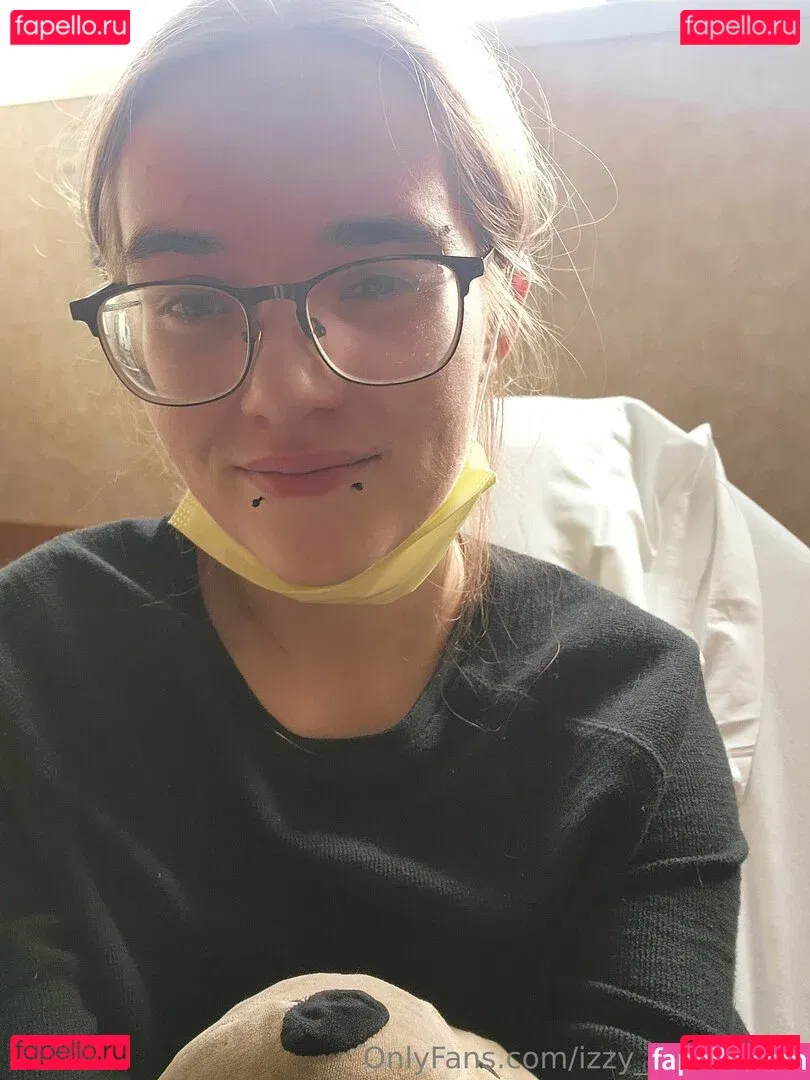 izzy_hellbourne Onlyfans Photo Gallery 