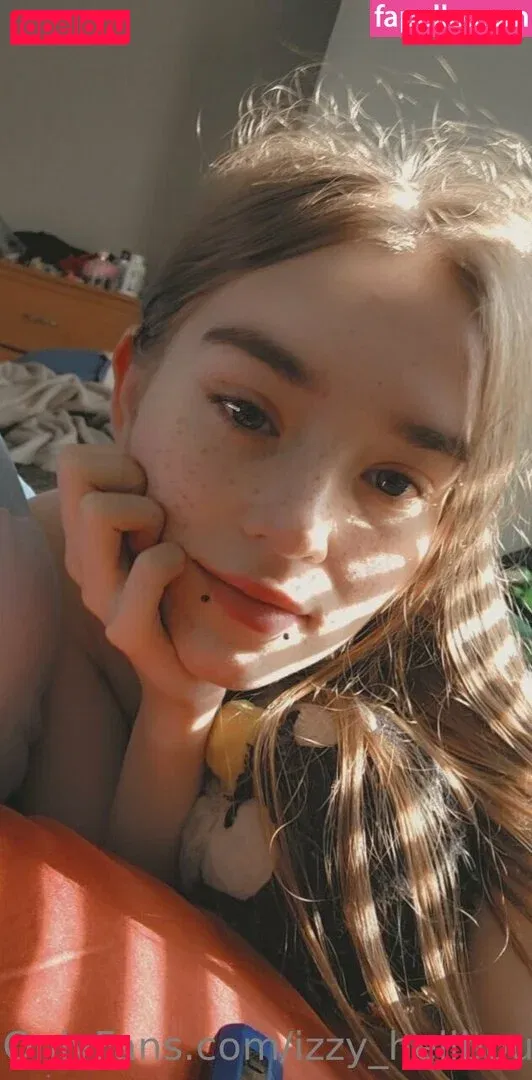 izzy_hellbourne Onlyfans Photo Gallery 