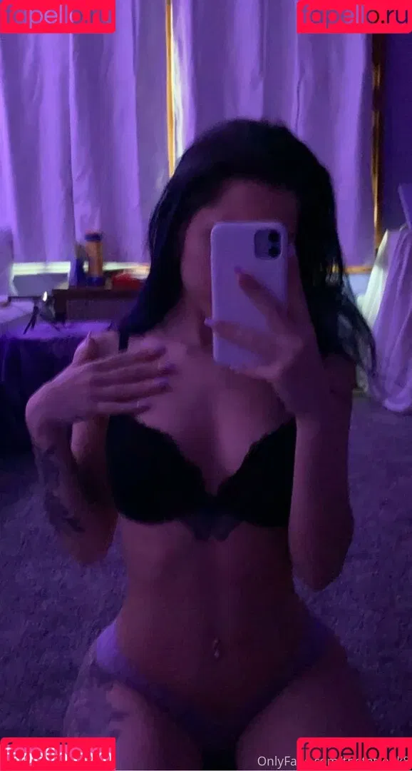 purplemamaz Onlyfans Photo Gallery 