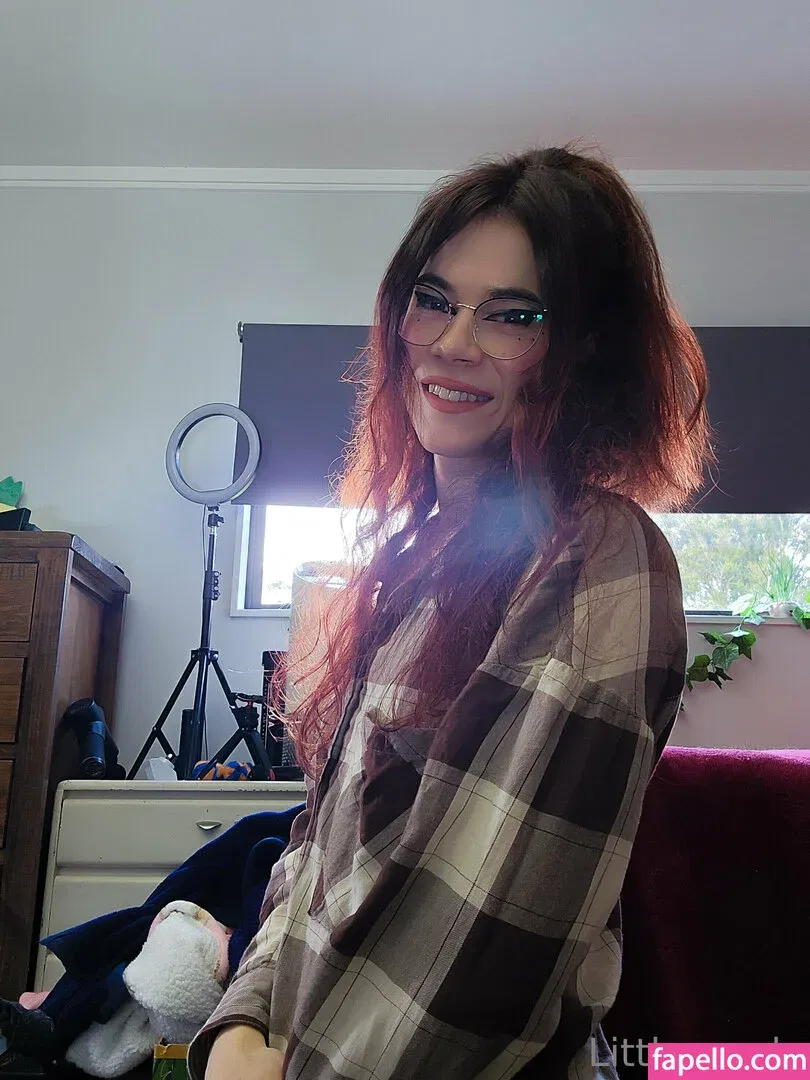 LittleMapleBerry Onlyfans Photo Gallery 