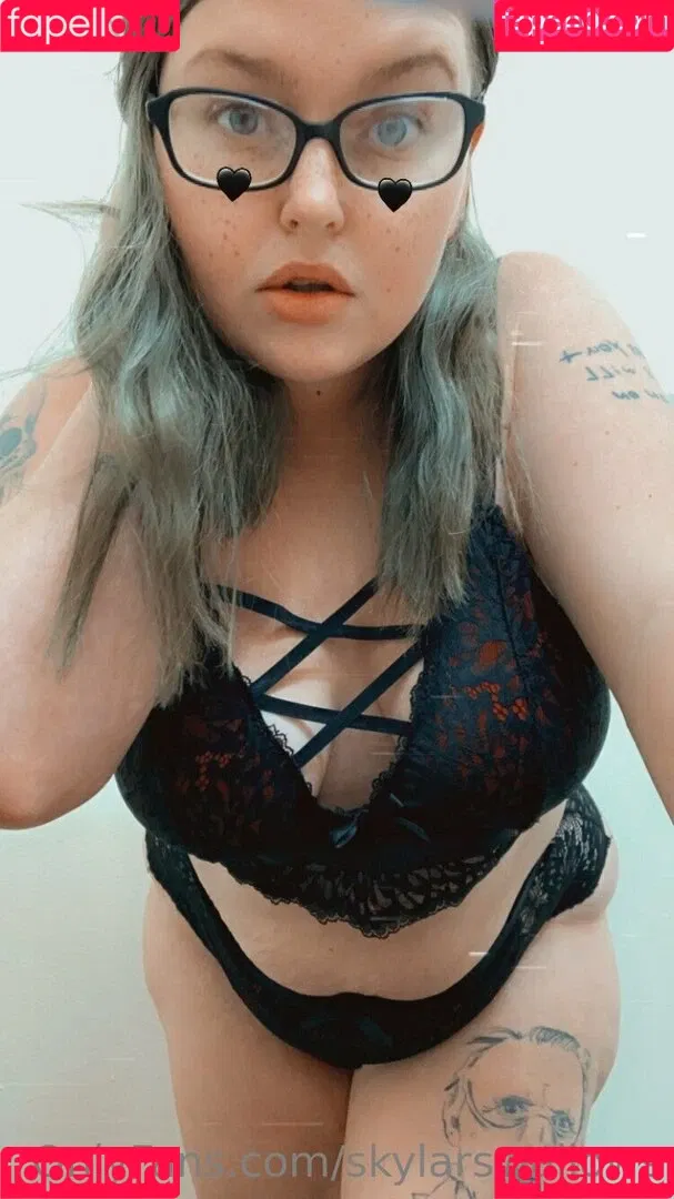 skylarswallows Onlyfans Photo Gallery 