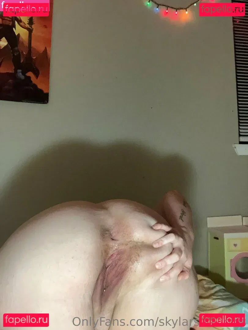 skylarswallows Onlyfans Photo Gallery 