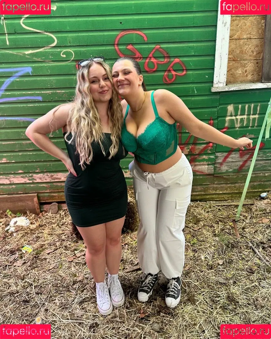 Nicolette Onlyfans Photo Gallery 