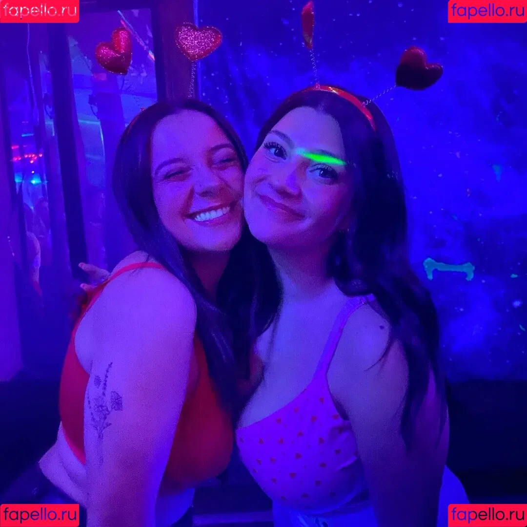 Nicolette Onlyfans Photo Gallery 