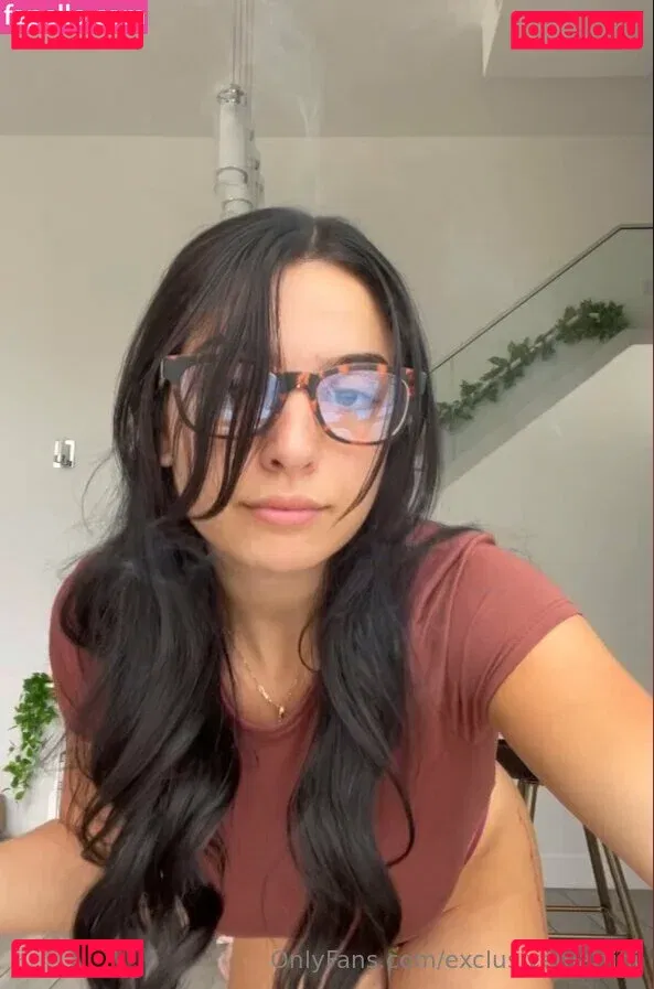 Nicolette Onlyfans Photo Gallery 