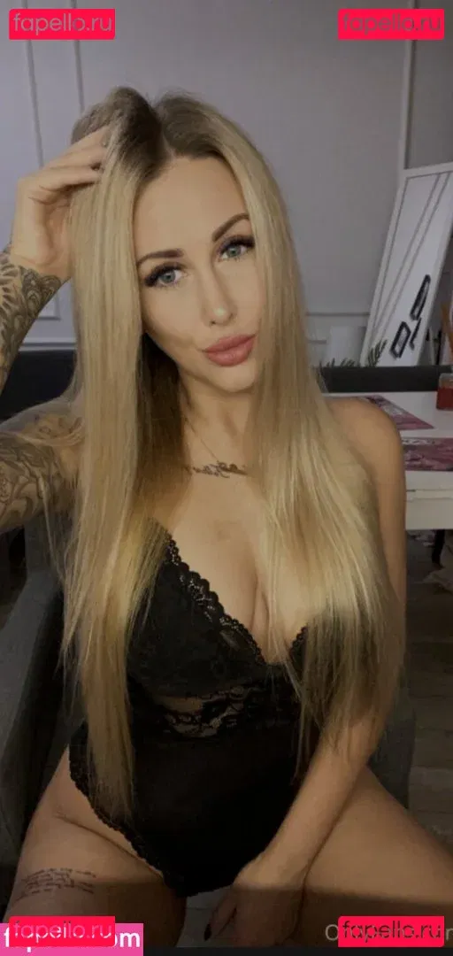 maddech Onlyfans Photo Gallery 