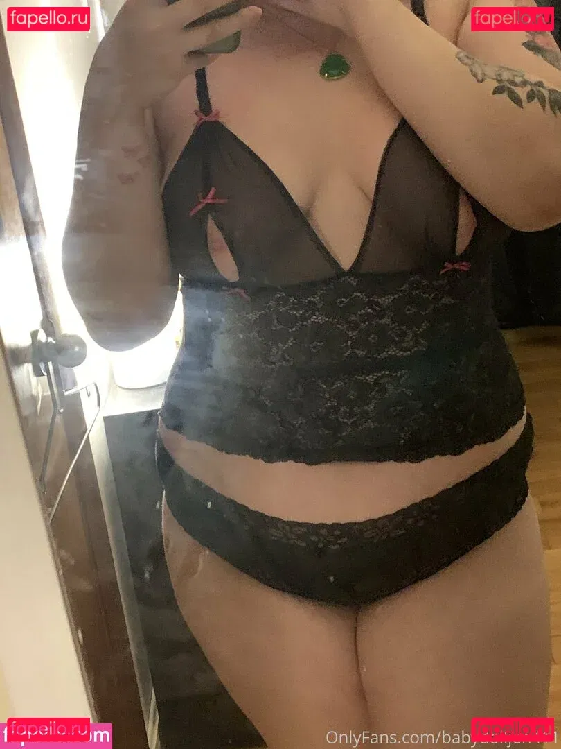 babydolljen411 Onlyfans Photo Gallery 