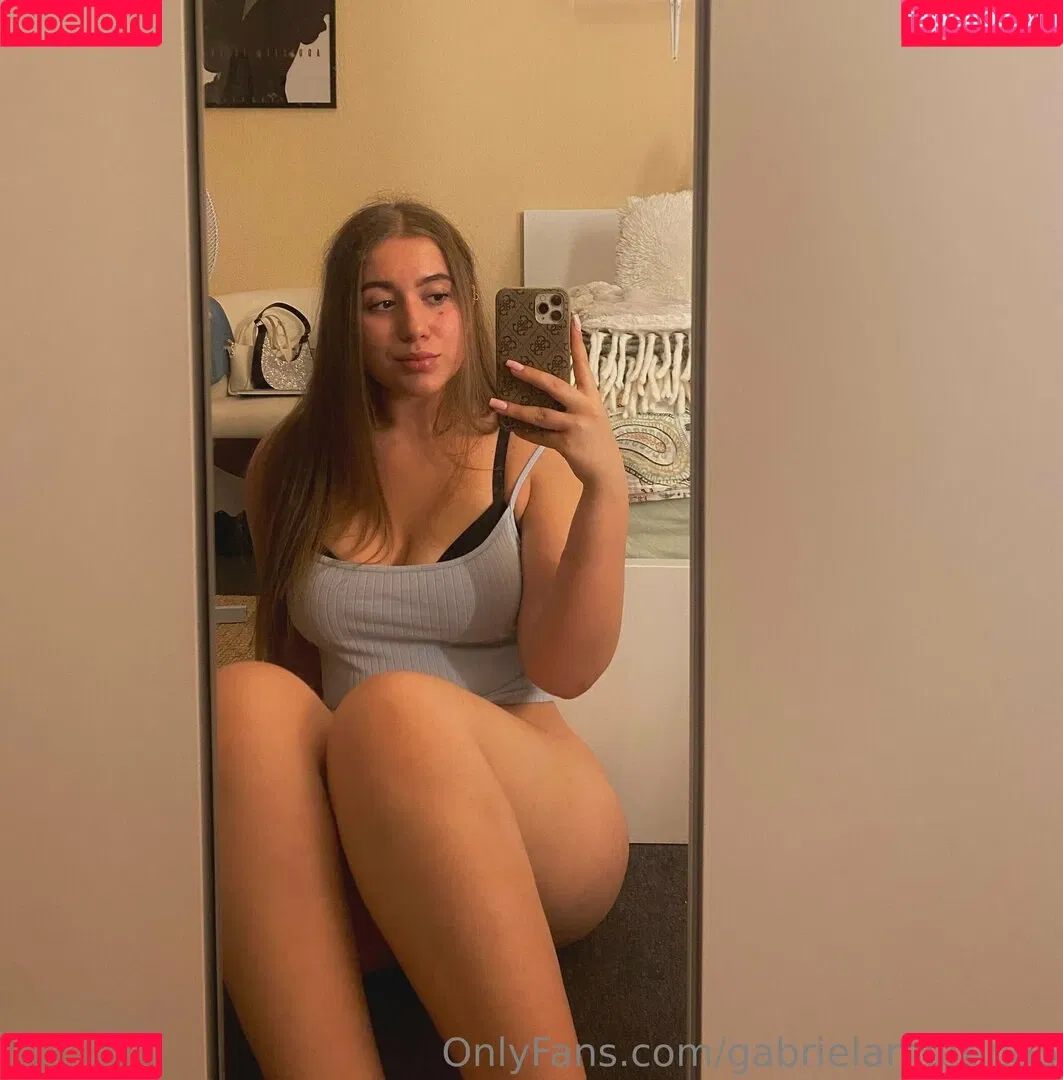gabrielamorenoo Onlyfans Photo Gallery 