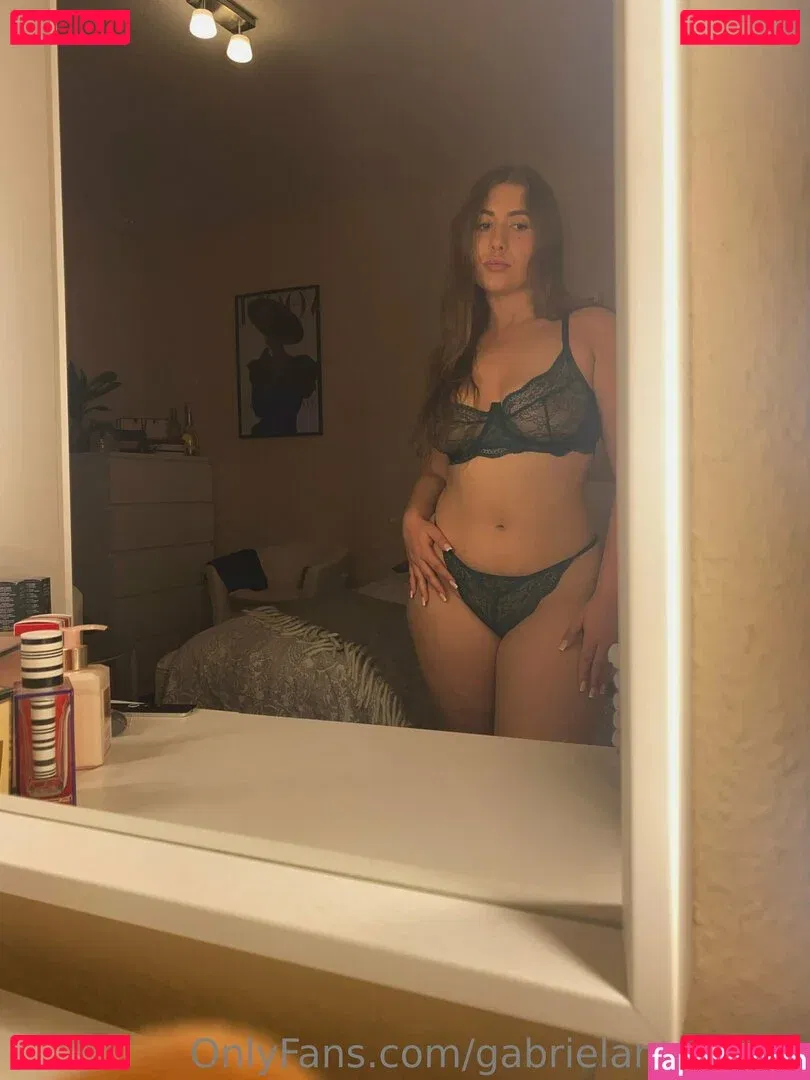 gabrielamorenoo Onlyfans Photo Gallery 