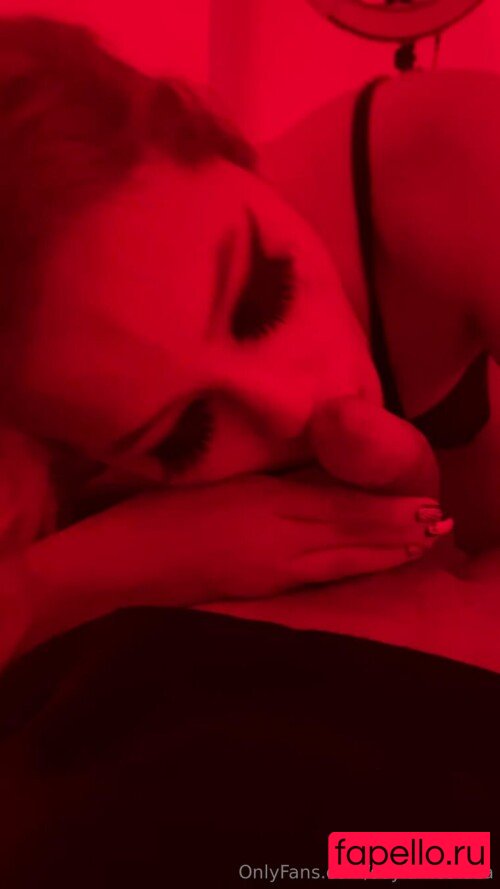Mayits Nude Onlyfans Photo 21