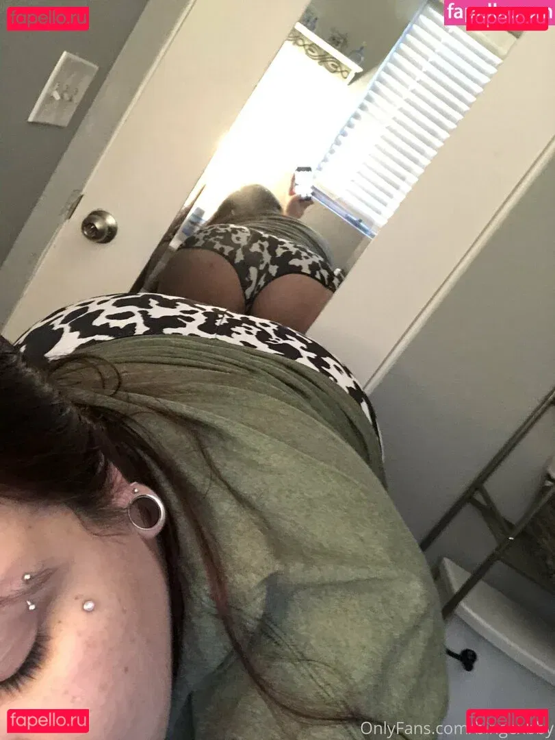 bingexbby Onlyfans Photo Gallery 