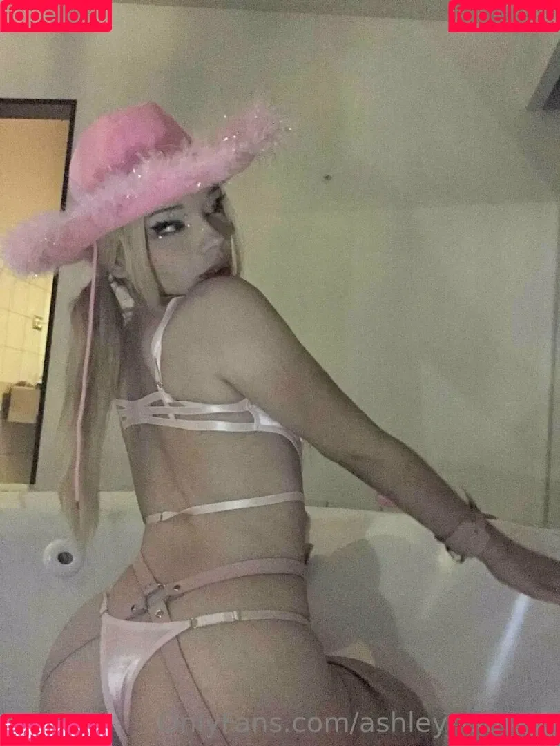 Ashley Conejo Onlyfans Photo Gallery 