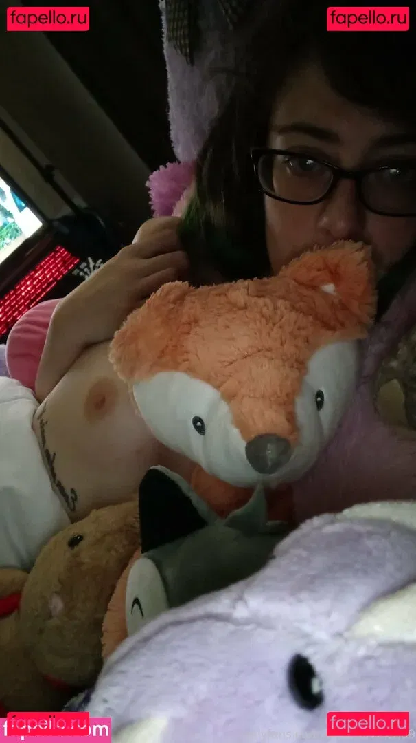 visceralvixen69 Onlyfans Photo Gallery 