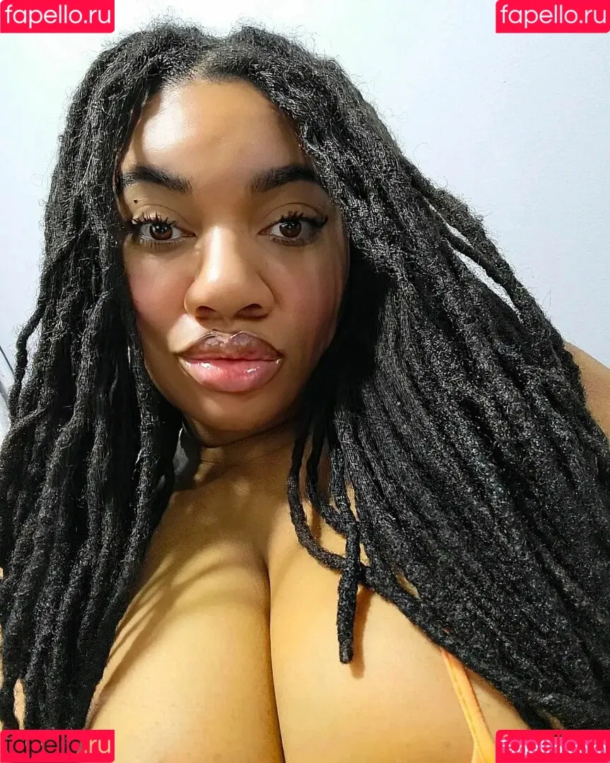 LockedHoneyPrincess Onlyfans Photo Gallery 