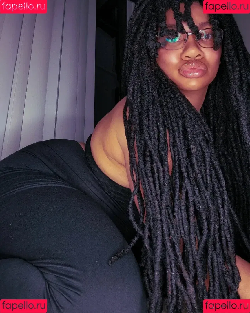 LockedHoneyPrincess Onlyfans Photo Gallery 