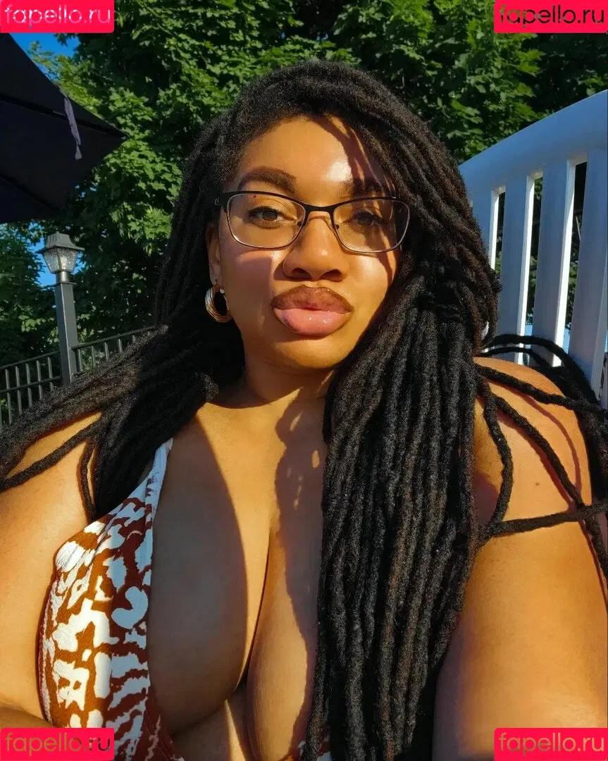 LockedHoneyPrincess Onlyfans Photo Gallery 