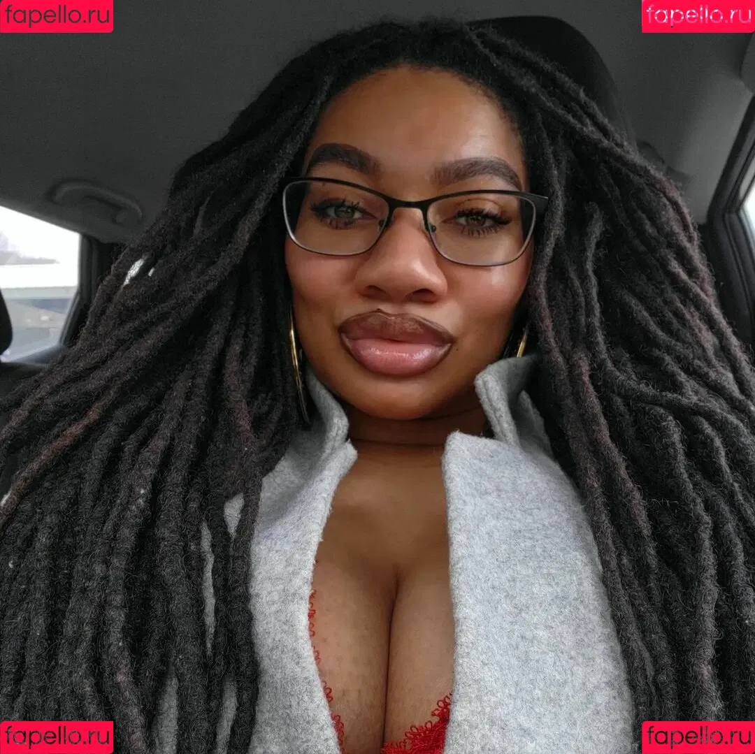 LockedHoneyPrincess Onlyfans Photo Gallery 