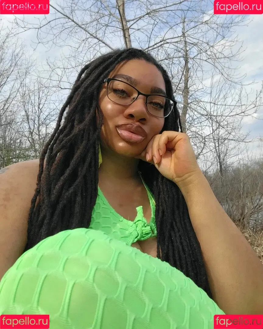 LockedHoneyPrincess Onlyfans Photo Gallery 