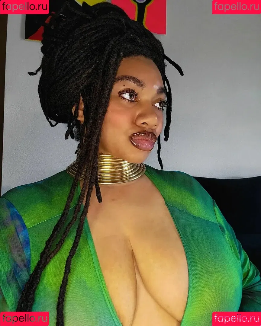 LockedHoneyPrincess Onlyfans Photo Gallery 