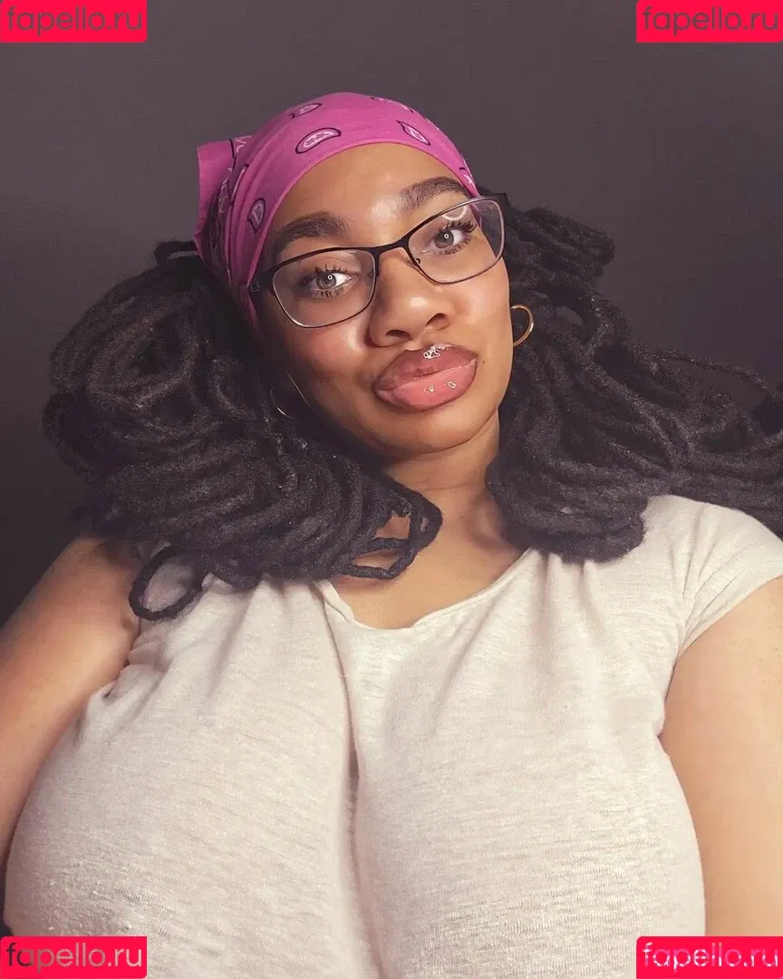 LockedHoneyPrincess Onlyfans Photo Gallery 