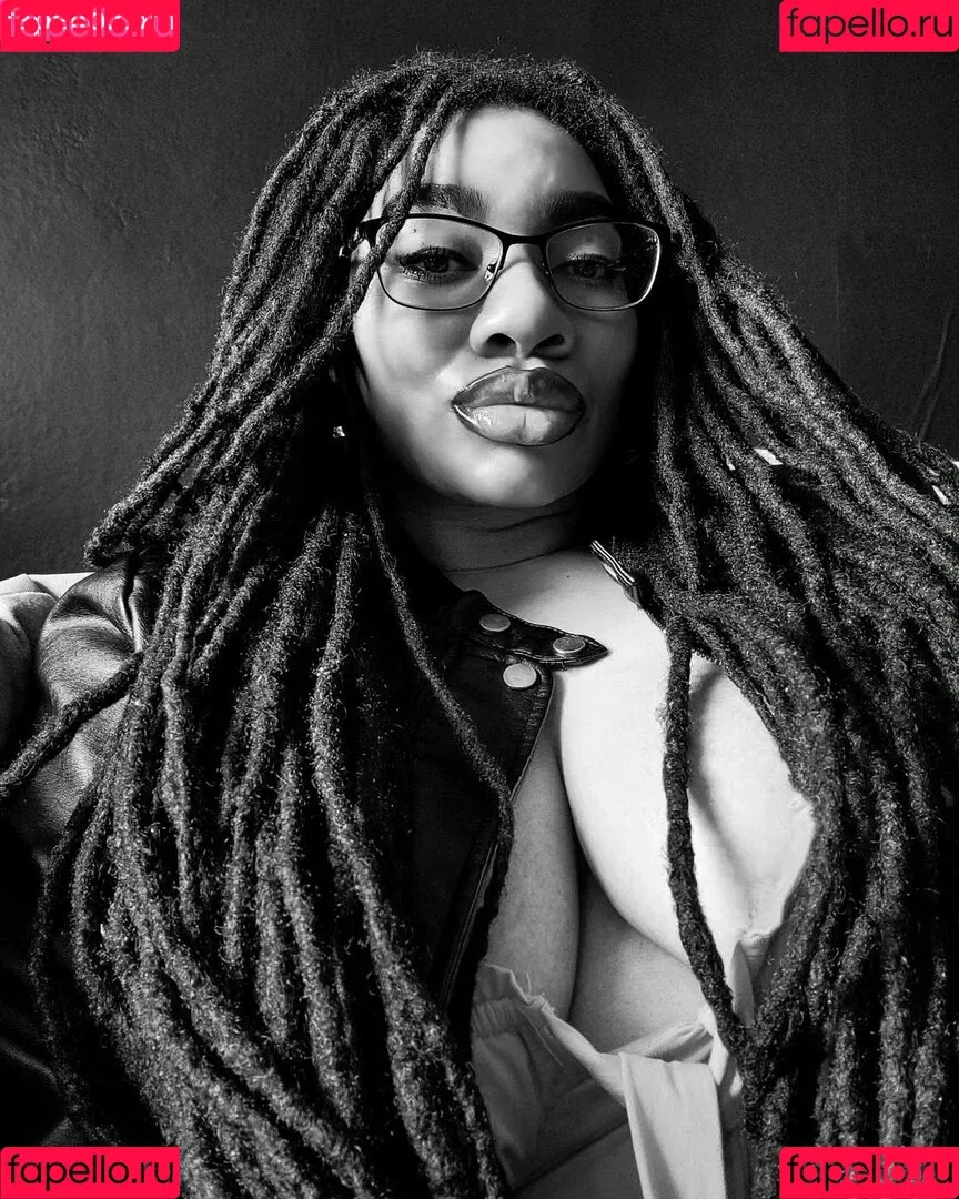 LockedHoneyPrincess Onlyfans Photo Gallery 