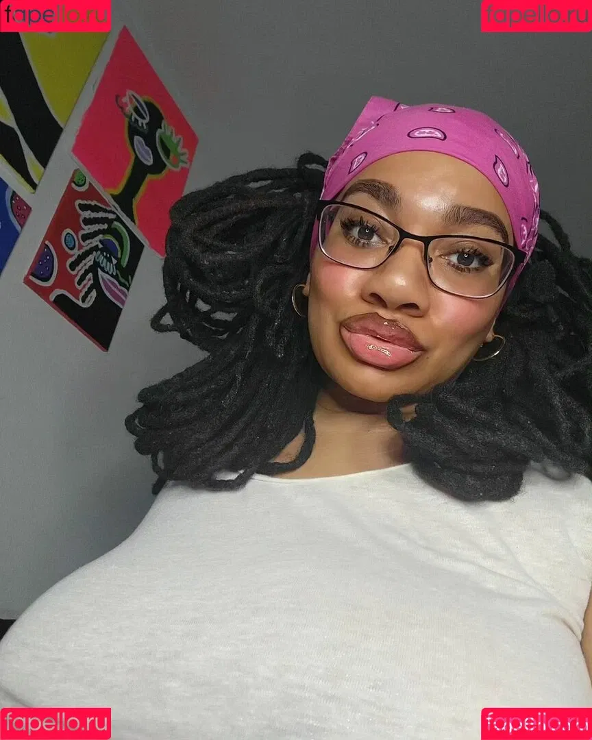 LockedHoneyPrincess Onlyfans Photo Gallery 