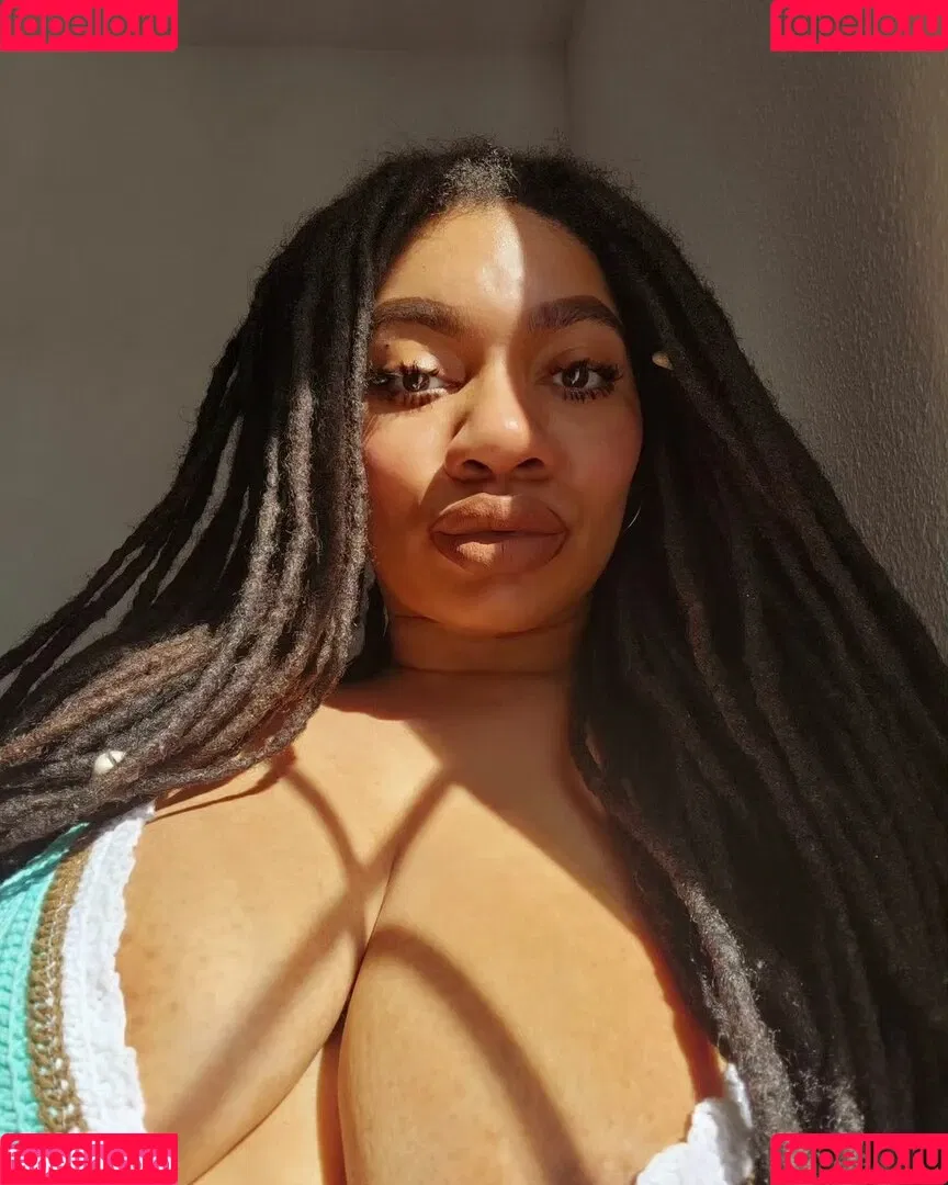 LockedHoneyPrincess Onlyfans Photo Gallery 