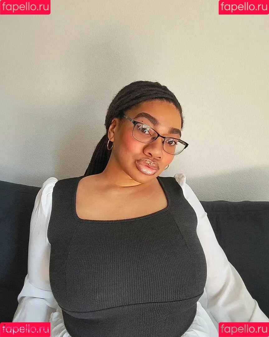 LockedHoneyPrincess Onlyfans Photo Gallery 