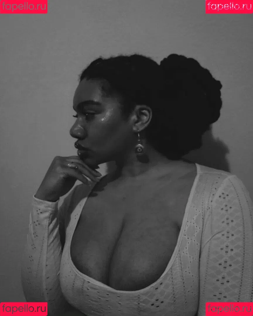 LockedHoneyPrincess Onlyfans Photo Gallery 