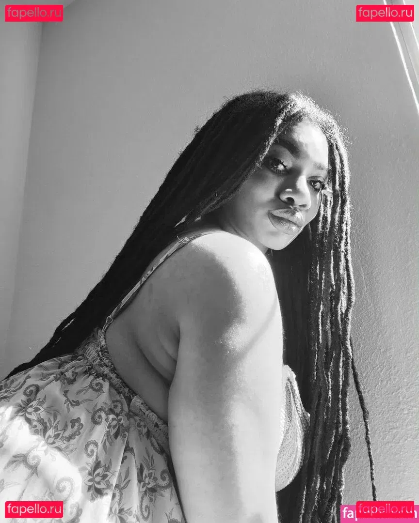 LockedHoneyPrincess Onlyfans Photo Gallery 