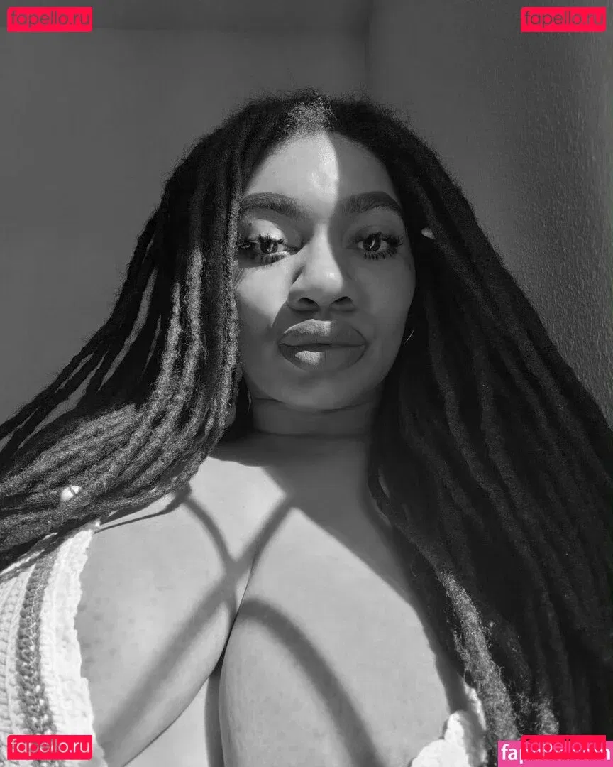 LockedHoneyPrincess Onlyfans Photo Gallery 