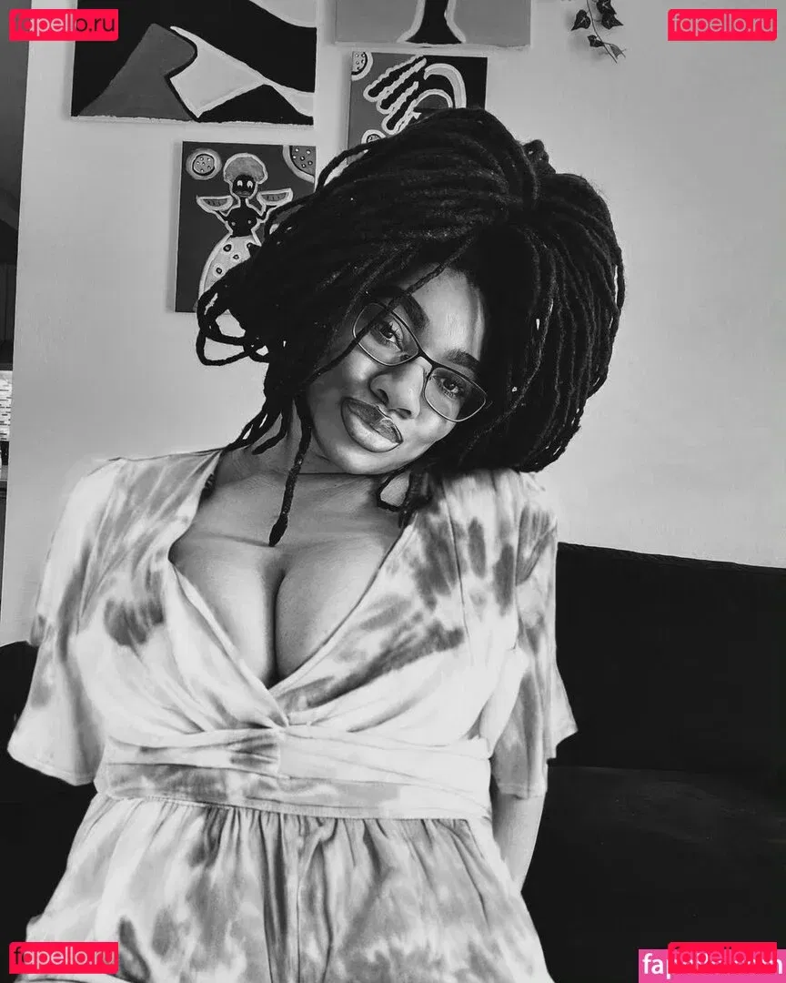 LockedHoneyPrincess Onlyfans Photo Gallery 