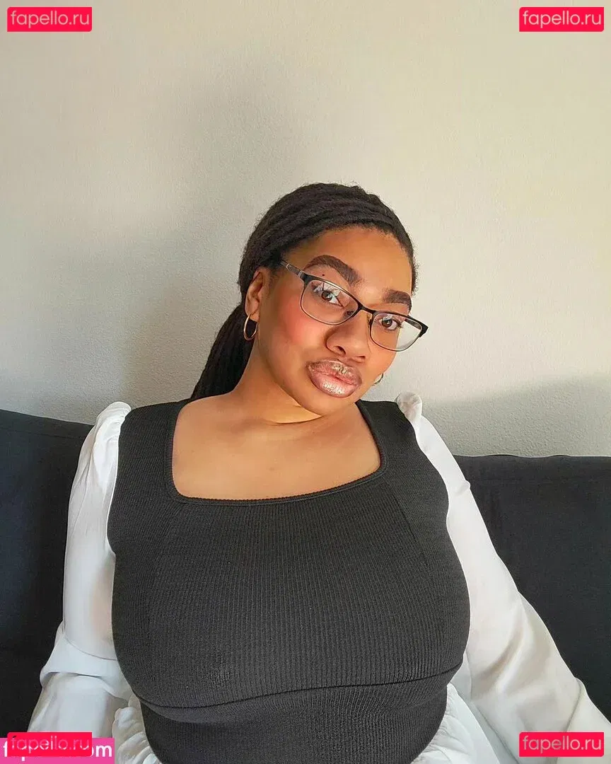 LockedHoneyPrincess Onlyfans Photo Gallery 