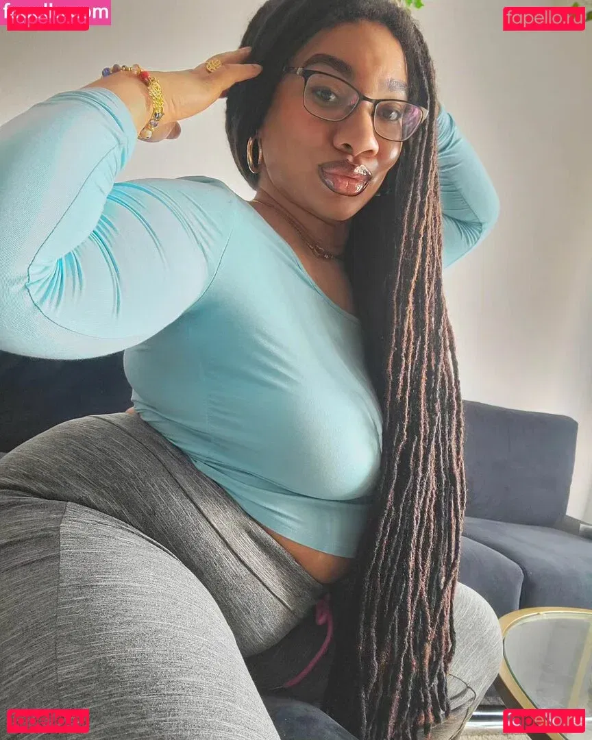 LockedHoneyPrincess Onlyfans Photo Gallery 