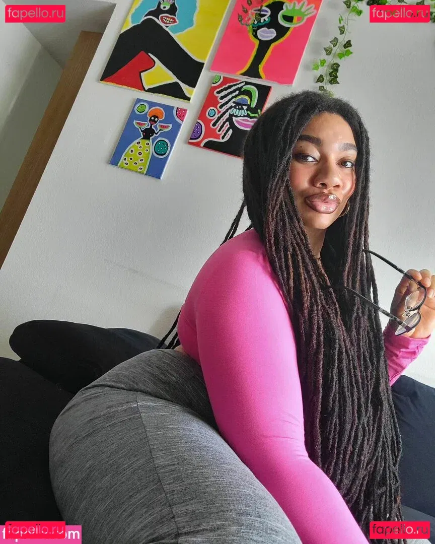 LockedHoneyPrincess Onlyfans Photo Gallery 