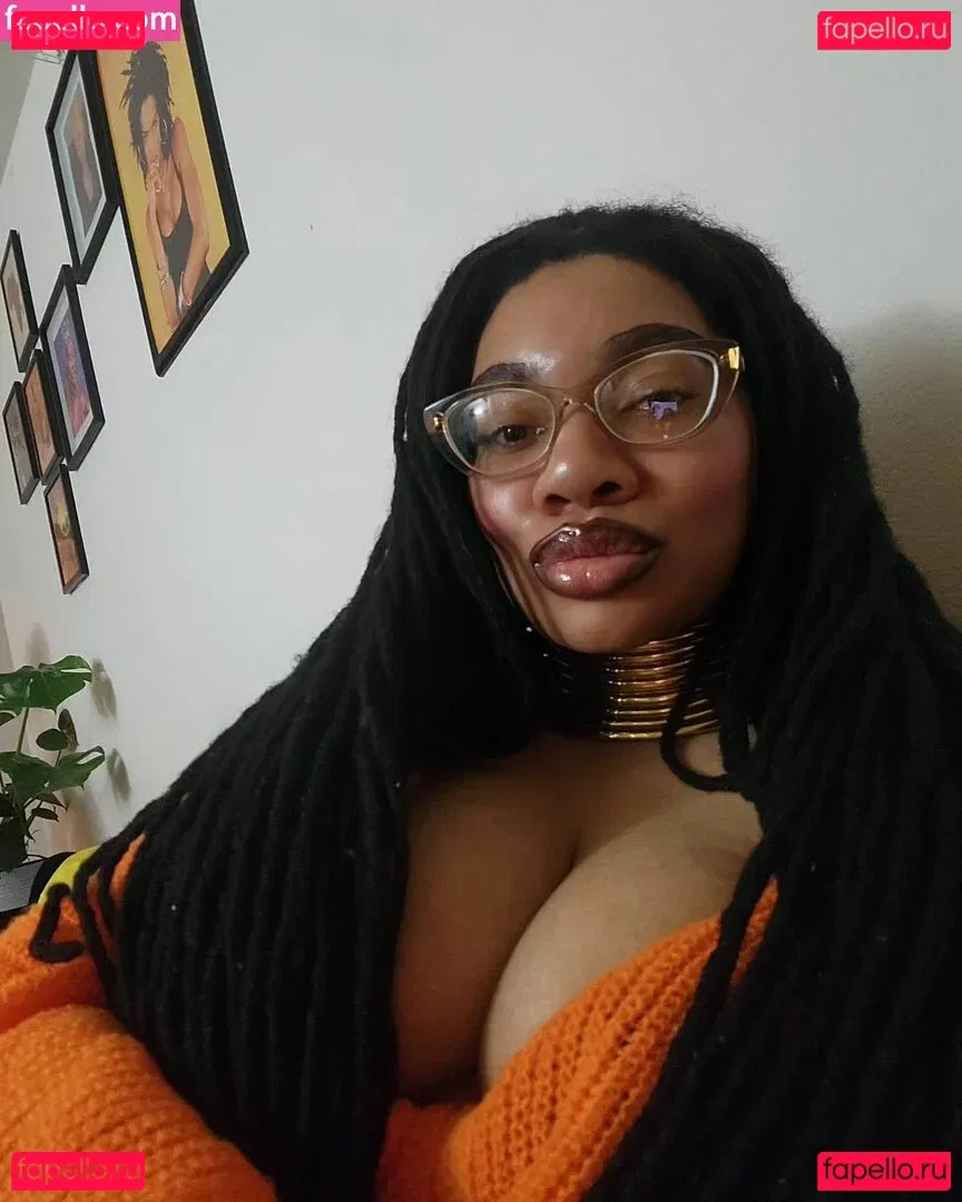 LockedHoneyPrincess Onlyfans Photo Gallery 