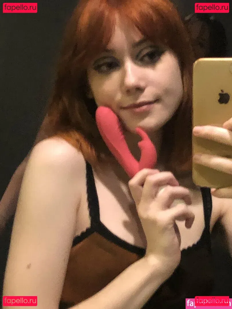 Clamgirl Onlyfans Photo Gallery 