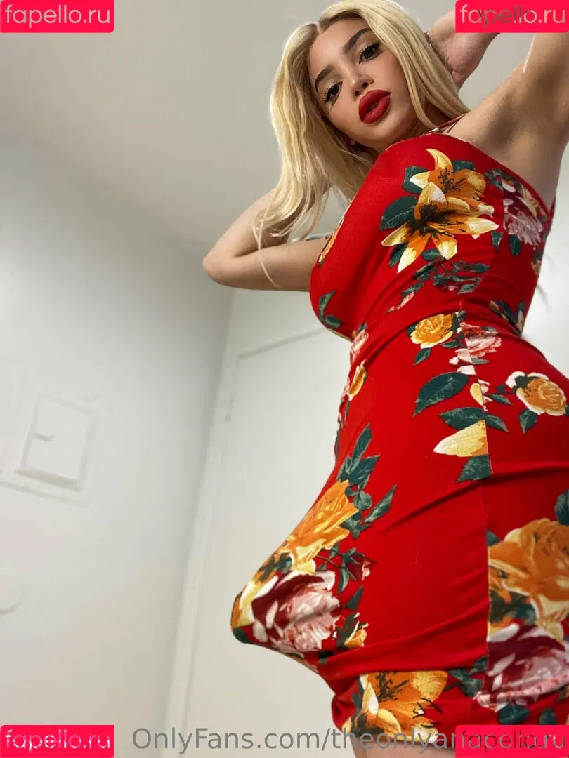 theonlyanaconda Onlyfans Photo Gallery 