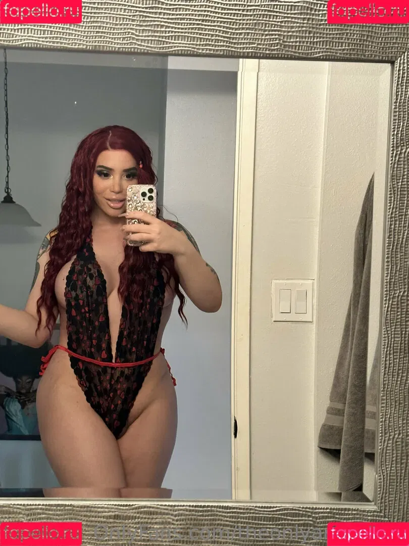 theonlyanaconda Onlyfans Photo Gallery 